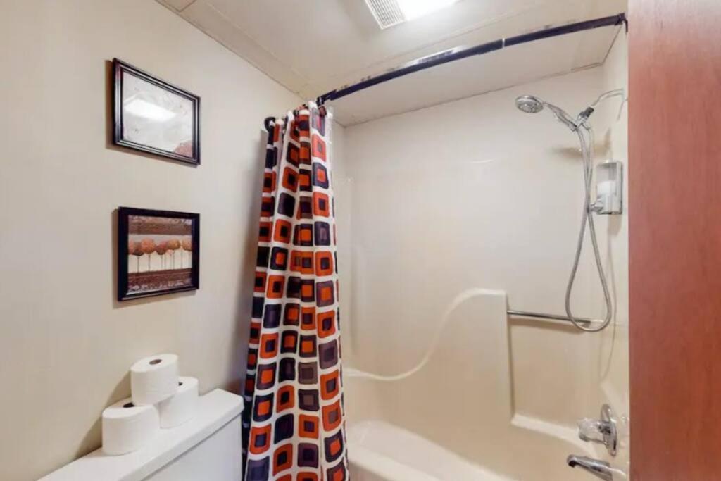 Suite Dreams 101 - Tradewinds Eureka Springs Bagian luar foto