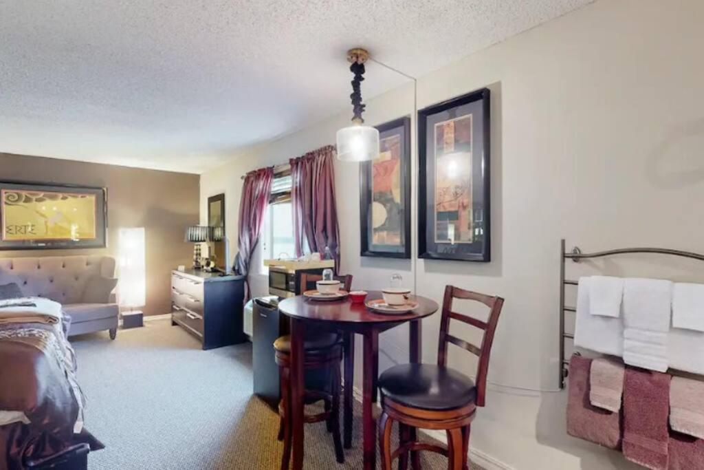 Suite Dreams 101 - Tradewinds Eureka Springs Bagian luar foto