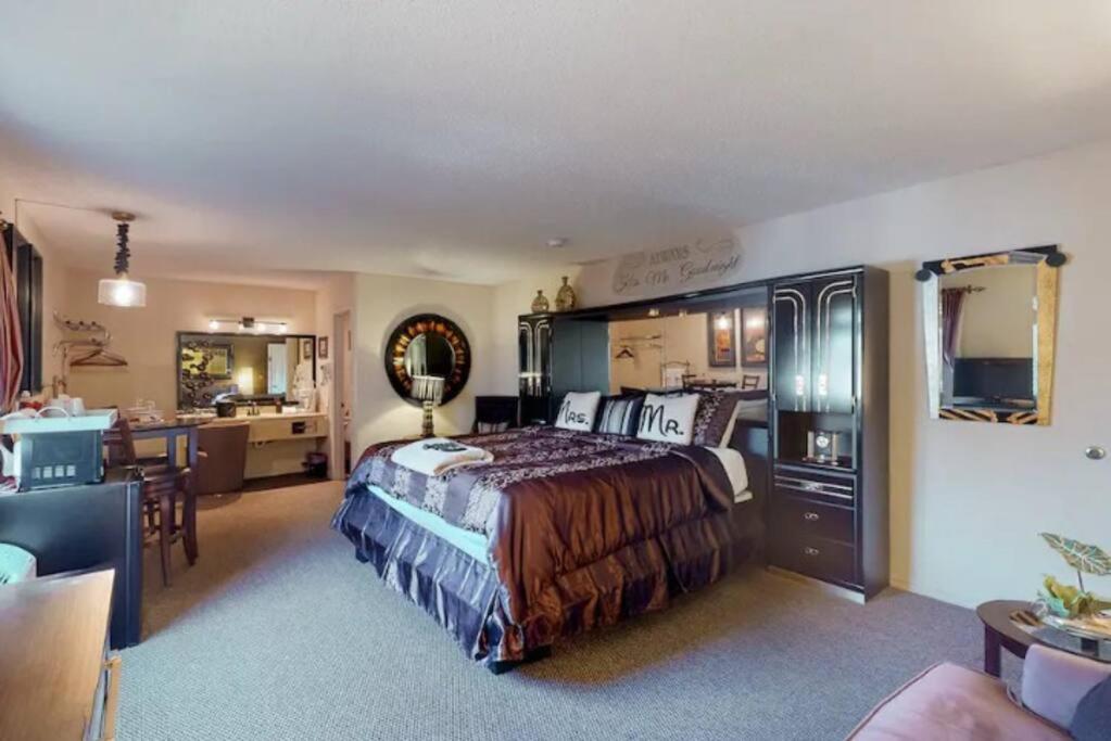 Suite Dreams 101 - Tradewinds Eureka Springs Bagian luar foto